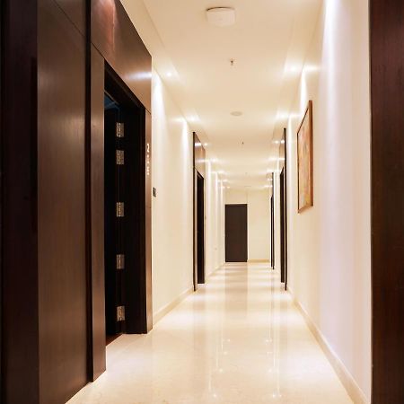 העיר בנגלור Visthara Hotel מראה חיצוני תמונה